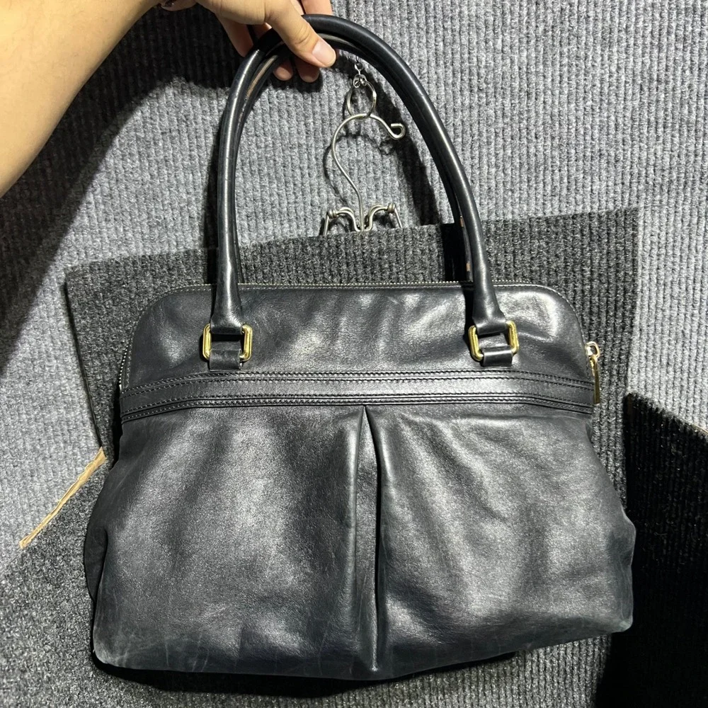 Marc Jacobs Satchel Bag Womens Medium Black Leather‎ Gold Hardware Pleated Y2K